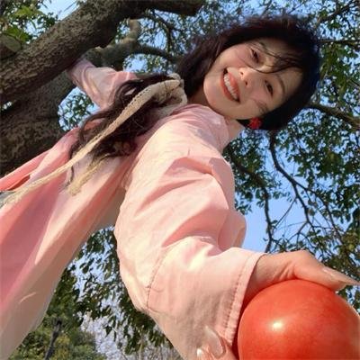 艾拉娜·格雷泽:人类魔法